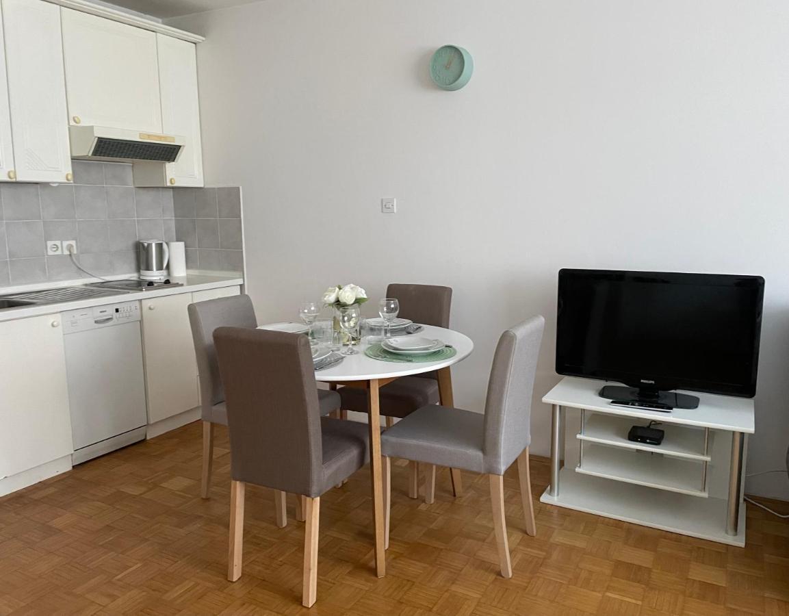Apartment Green - Grey Любляна Екстериор снимка